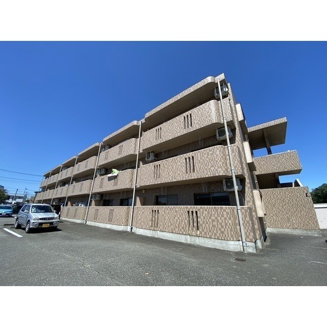 物件外観写真1　(建物外観画像)