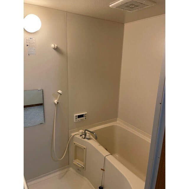 物件内観写真7　(お風呂です。)