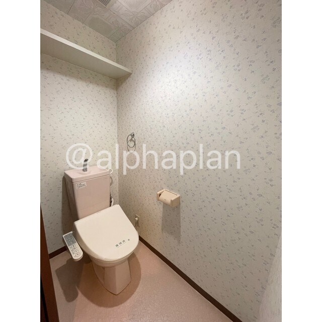 物件内観写真7　(温水洗浄便座)