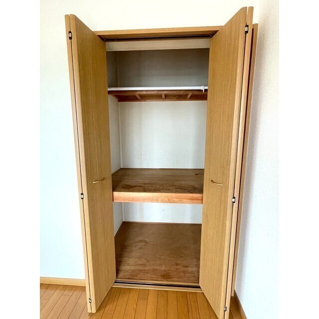 物件内観写真8　(収納)