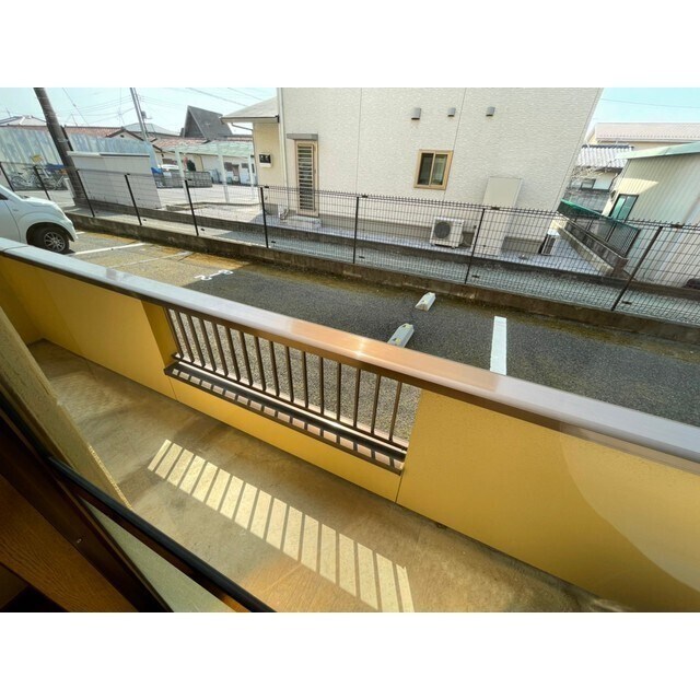 物件内観写真8　(日当たり抜群)