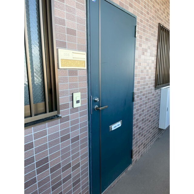 物件内観写真12　(玄関外観)