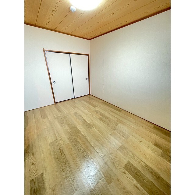 物件内観写真12　(北西洋間です！)