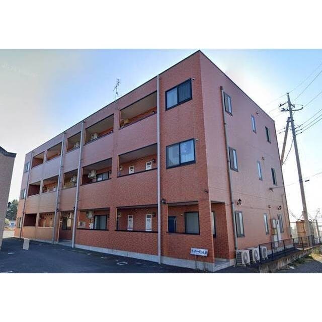 ラ・オーヴェルⅢの物件外観写真