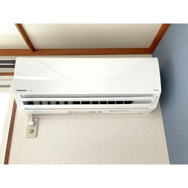 物件内観写真11　(エアコン)