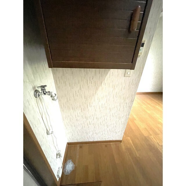 物件内観写真11　(室内洗濯機置場)