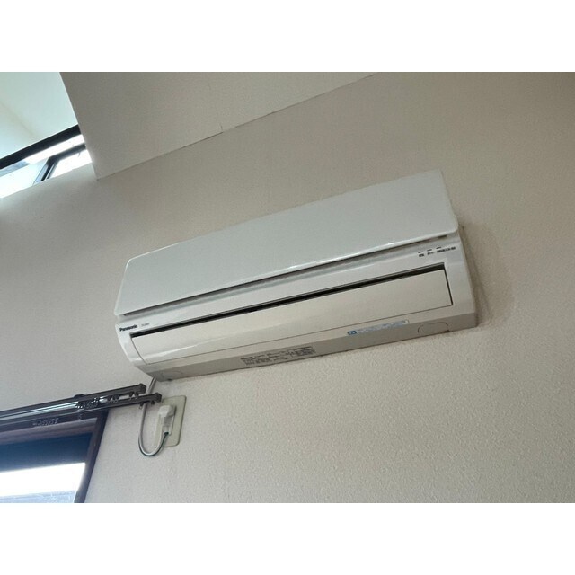物件内観写真12　(エアコン)