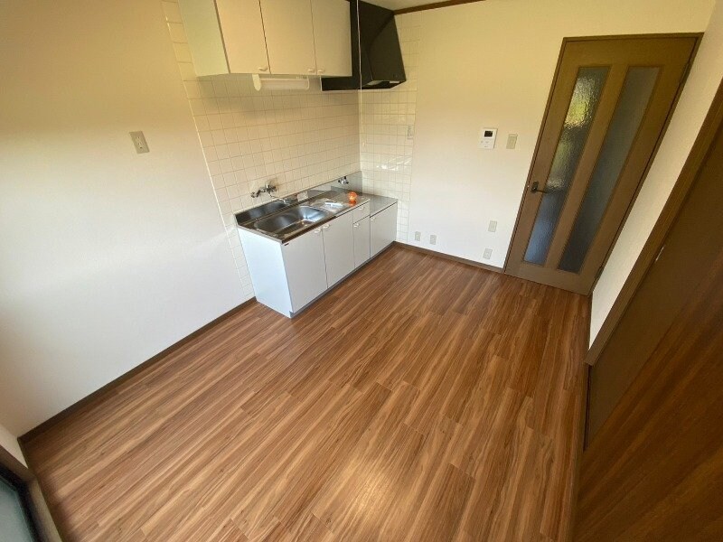 物件内観写真8　(同物件別室写真)