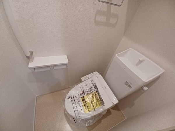 トイレ(同タイプの部屋写真です)