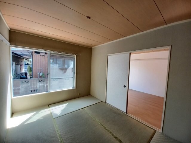 物件内観写真7　(同棟同タイプ別部屋の写真です)