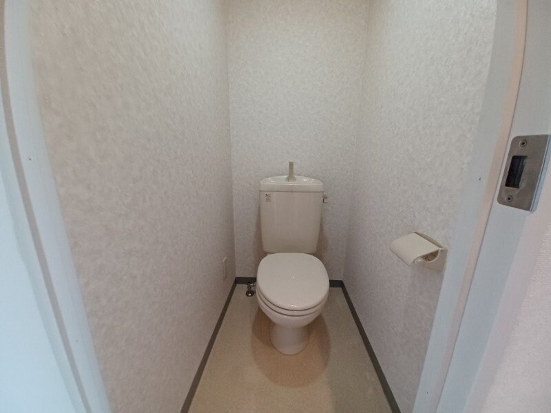 物件内観写真11　(別部屋反転写真です)