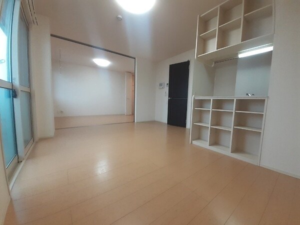 居室・リビング(別部屋参考写真)