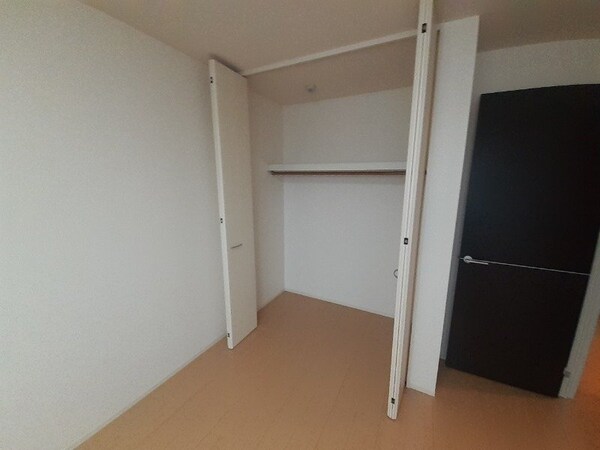 収納(別部屋参考写真)