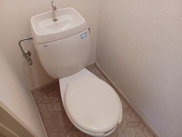 トイレ(同物件別室画像)