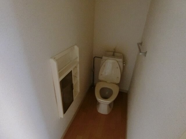 物件内観写真6　(トイレ)