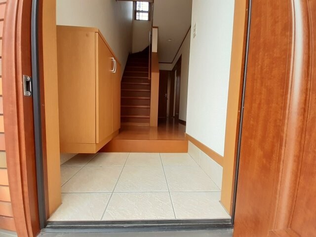 物件内観写真6　(同型、反転タイプの部屋写真です。)