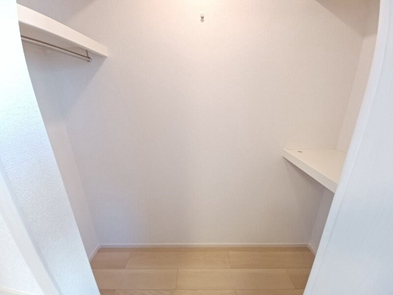 物件内観写真12　(同型参考写真)