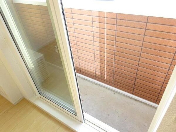 バルコニー(同型タイプのものです)