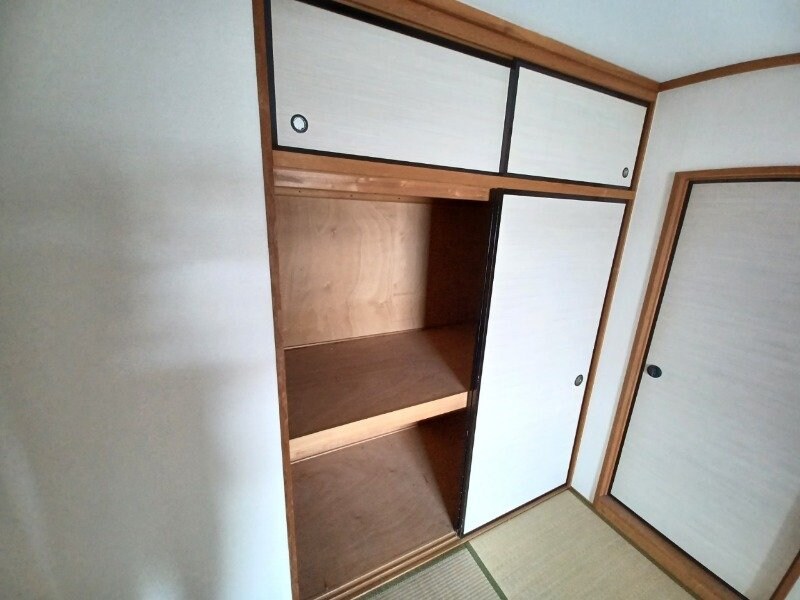 物件内観写真12　(同型反転参考写真)