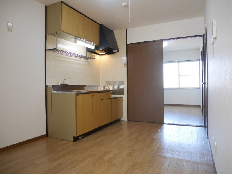 物件内観写真7　(同物件別部屋のお写真です。)