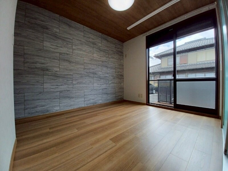 物件内観写真16　(同物件別室写真)