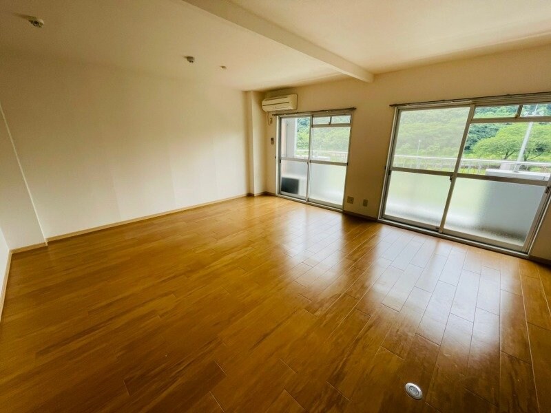 物件内観写真6　(同物件別部屋写真)