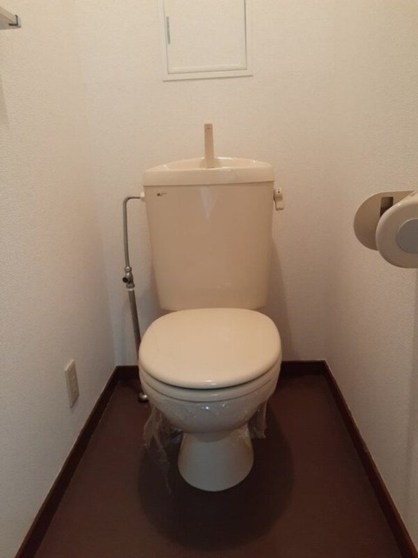 トイレ(同物件別部屋のお写真です。)
