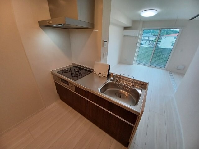 物件内観写真9　(同物件同型参考写真です)