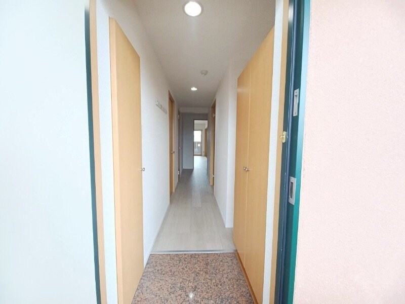 物件内観写真15　(別部屋反転参考写真です。)