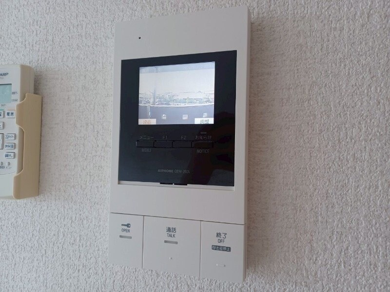 物件内観写真16　(別部屋反転参考写真です。)