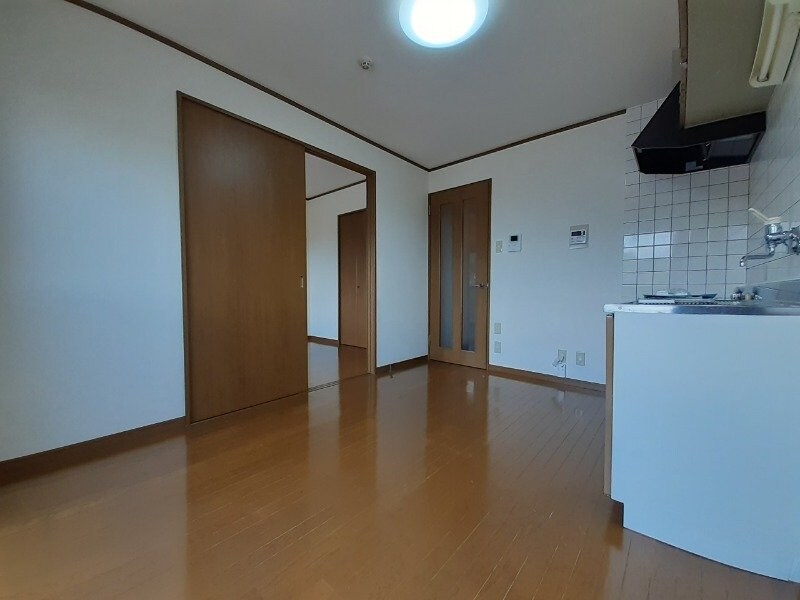 物件内観写真23　(同物件別室画像)