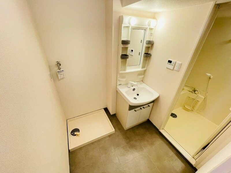 物件内観写真9　(同物件別部屋の写真です)