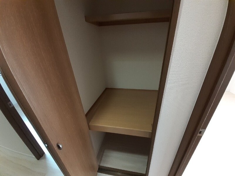 物件内観写真18　(同型反転参考写真)