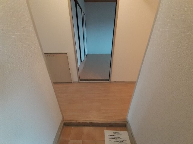 物件内観写真15　(同型他部屋)