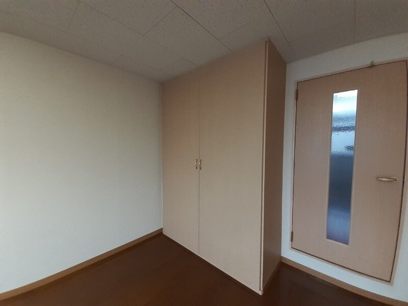 物件内観写真13　(同物件別室画像)