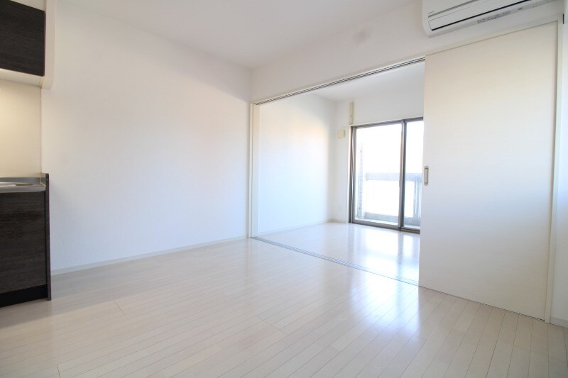 物件内観写真5　(居室)