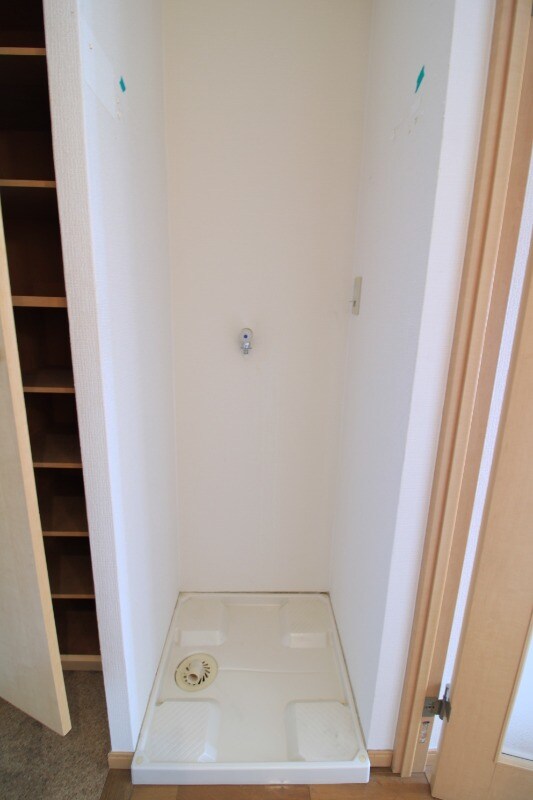 物件内観写真19　(室内洗濯機置き場)