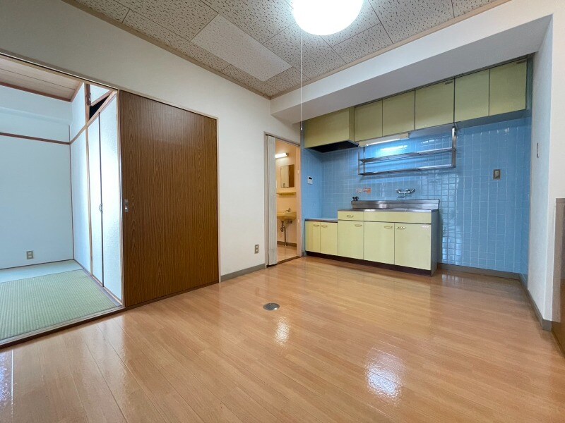 物件内観写真4　(居室)