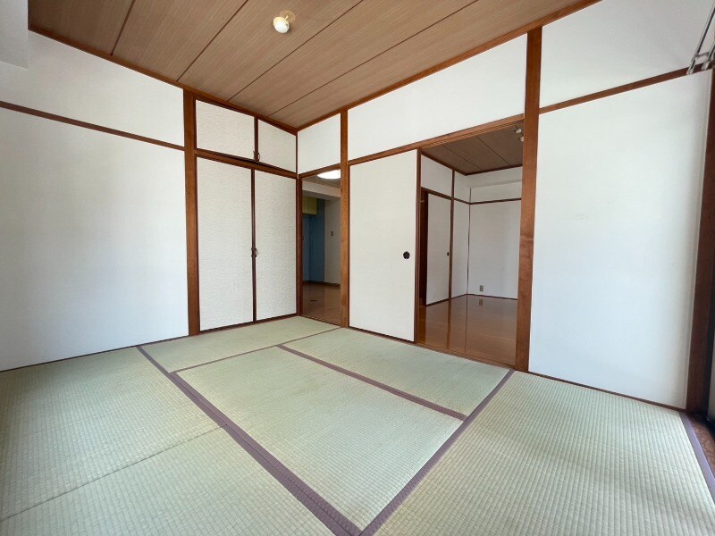 物件内観写真9　(居室)