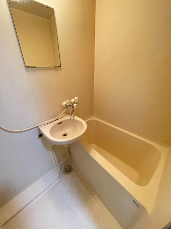 物件内観写真12　(バス／シャワールーム等)