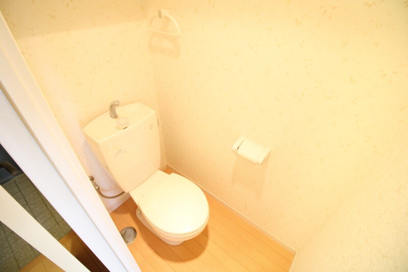 物件内観写真13　(トイレ)