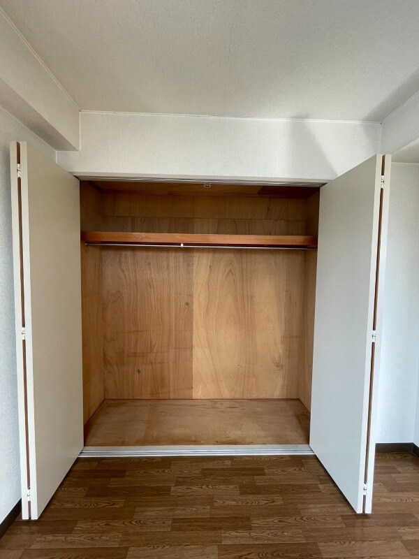 物件内観写真17　(クローゼット)
