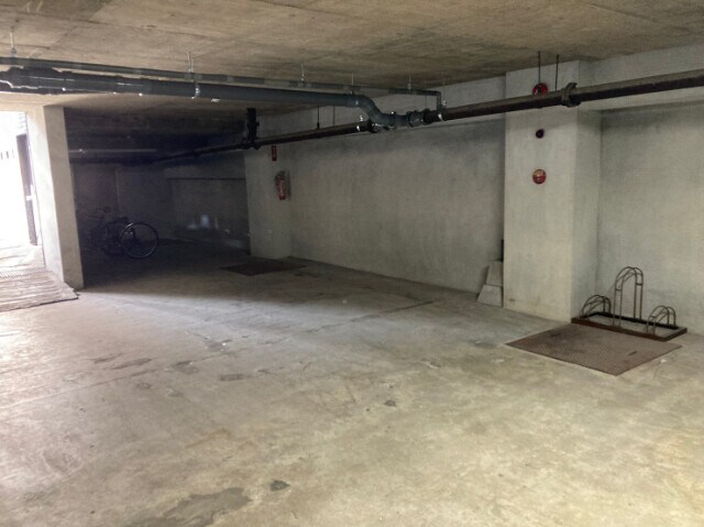 物件外観写真2　(駐輪場)