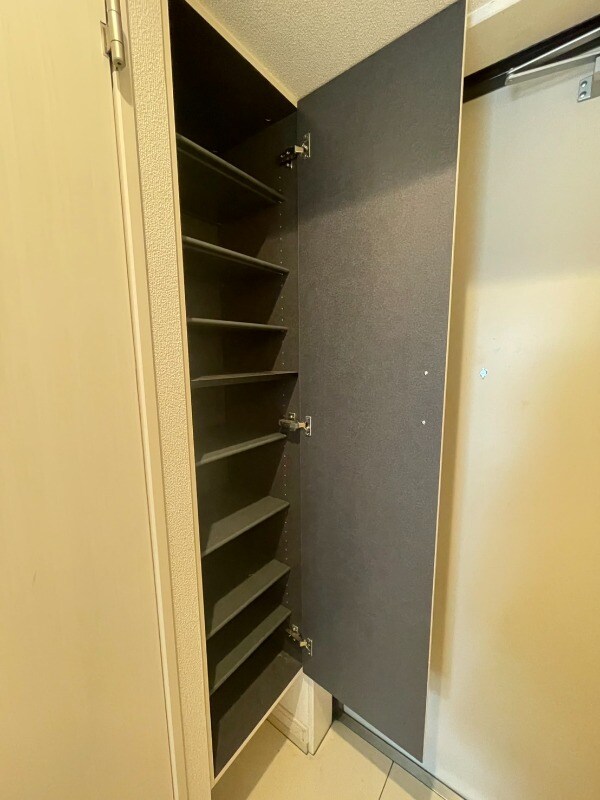 物件内観写真22　(シューズボックス)