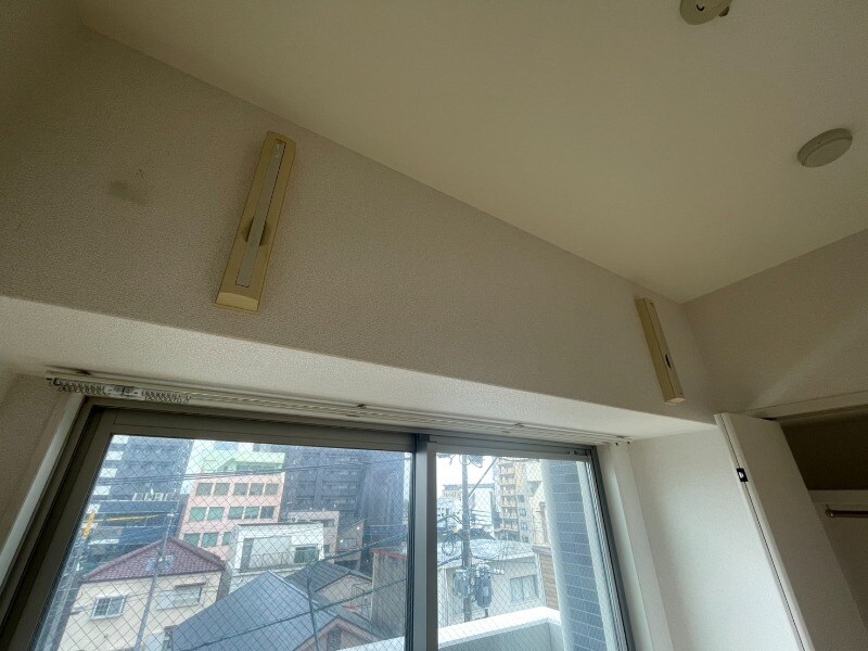 物件内観写真23　(室内物干し機)