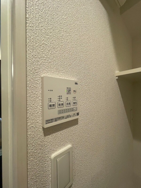 物件内観写真24　(浴室乾燥機)