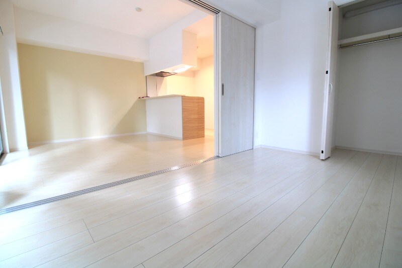 物件内観写真9　(居室)