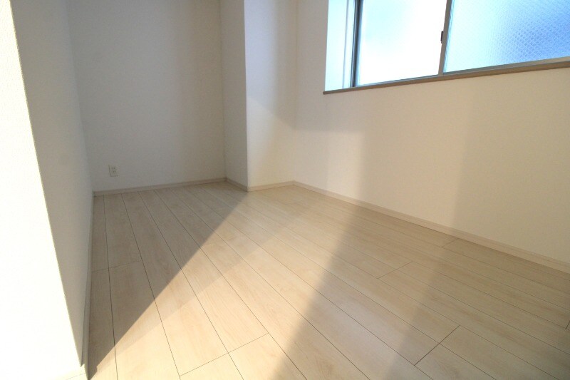 物件内観写真12　(居室)