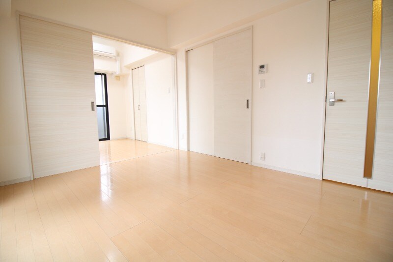 物件内観写真10　(居室)