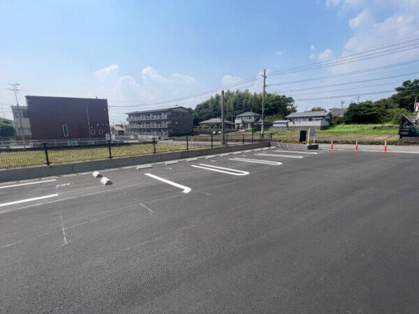 駐車場(駐車場)